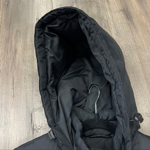 J.crew black hooded puffer jacket - Picture 5 of 5